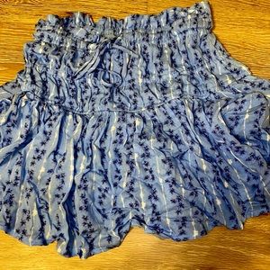 Isabelle’s cabinet mini skirt